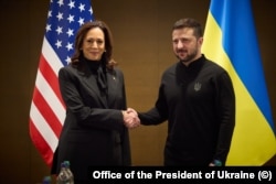 Віцепрезидентка США Камала Гарріс і президент України Володимир Зеленський на саміті миру у Бюргенштоку, 15 червня 2024 року