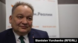 Голова правління Кримськотатарського ресурсного центру, член Меджлісу кримськотатарського народу Ескендер Барієв