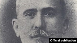 Firudin bəy Köçərli