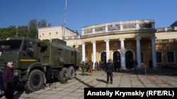 Керчь в трауре. Второй день после трагедии