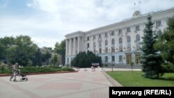 Будівля російського уряду Криму, архівне фото