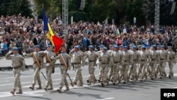 Військові Молдови на параді в Києві з нагоди Дня Незалежності України, 24 серпня 2017 року 